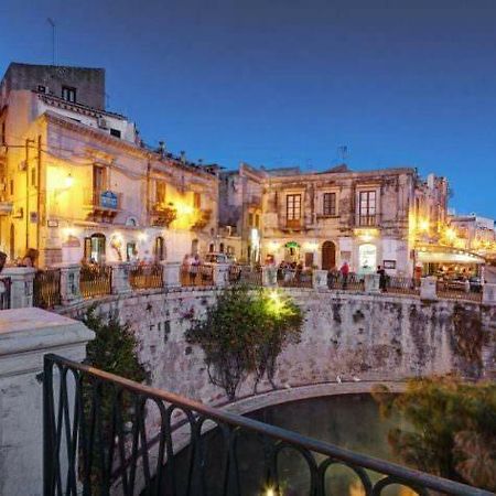 شقة Casa "Il Castello" سيراكوزا المظهر الخارجي الصورة