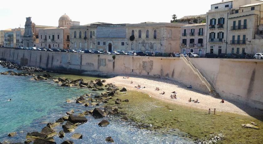 شقة Casa "Il Castello" سيراكوزا المظهر الخارجي الصورة