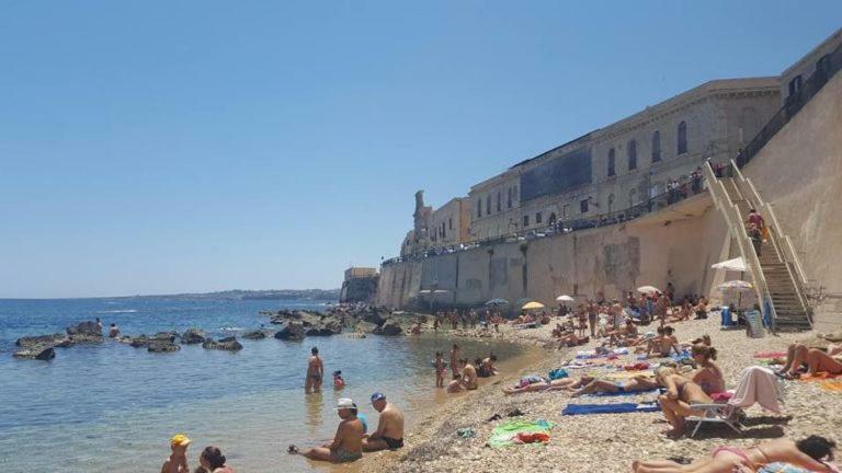 شقة Casa "Il Castello" سيراكوزا المظهر الخارجي الصورة